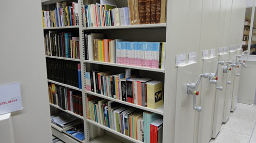 biblioteca_estantes
